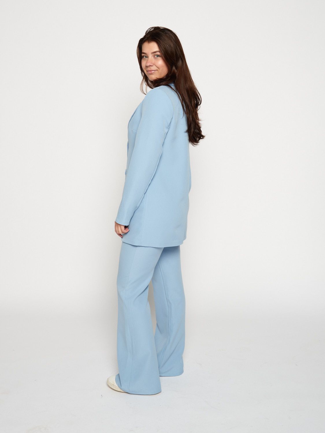 Leya suit blue